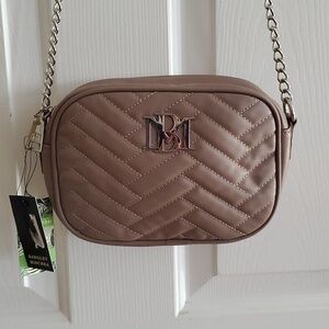 Badgley Mischka Camera bag with slip pocket in Taupe Vegan Leather